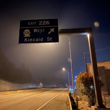 New sign over southbound I-5 at Kincaid Street